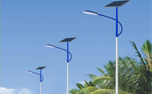 轮台太阳能路灯防触电安全指南：如何选择与维护