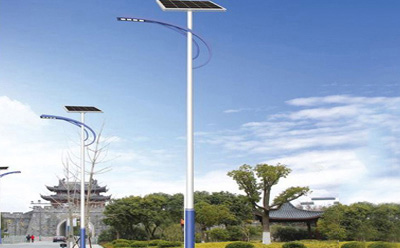 轮台轮台太阳能路灯价格差在哪？影响造价的4大核心因素揭秘