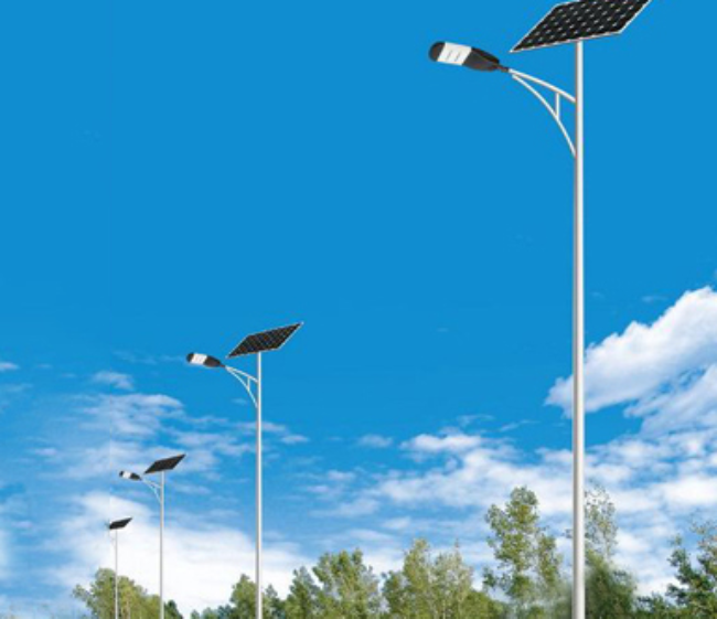 轮台太阳能路灯维护时，这些细节别忽略！